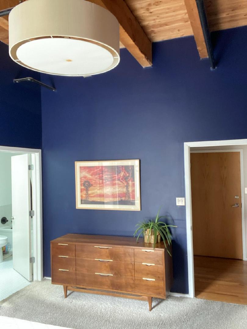 14 North Sangamon Street, Unit 403 Chicago, IL 60607 - Photo 7 of 16 a view of an empty room with a window