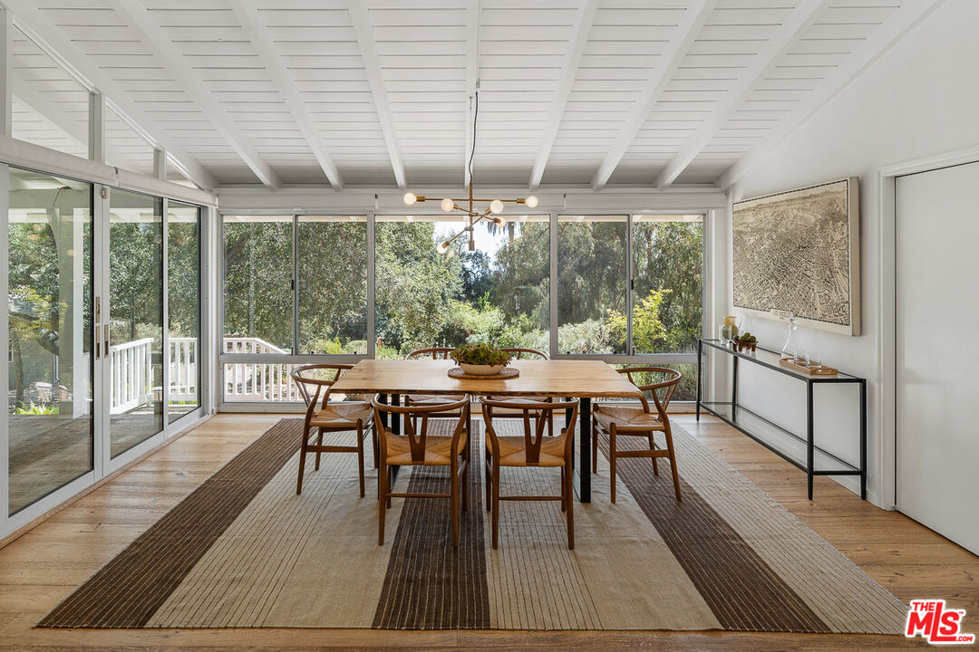 1955 Windover Road Pasadena, CA 91107 - Photo 24 of 62