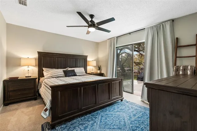 $3,200 | 301 Granada Calle Street, Granbury, TX 76049