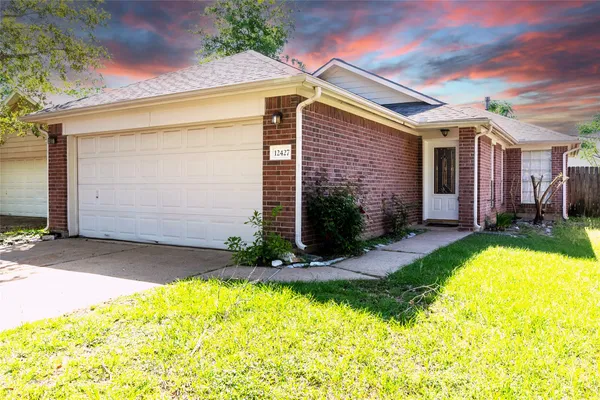 $1,750 | 12427 Westlock Drive, Tomball, TX 77377