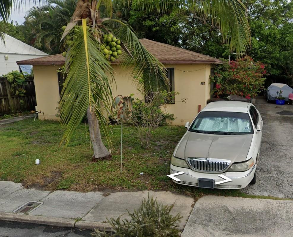 325 Conniston Road West Palm Beach, FL 33405 - Photo 2 of 10 Photo 2