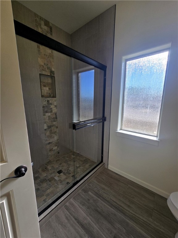 2561 North Ridge Avenue Bullhead City, AZ 86429 - Photo 13 of 17 Guest Bathroom