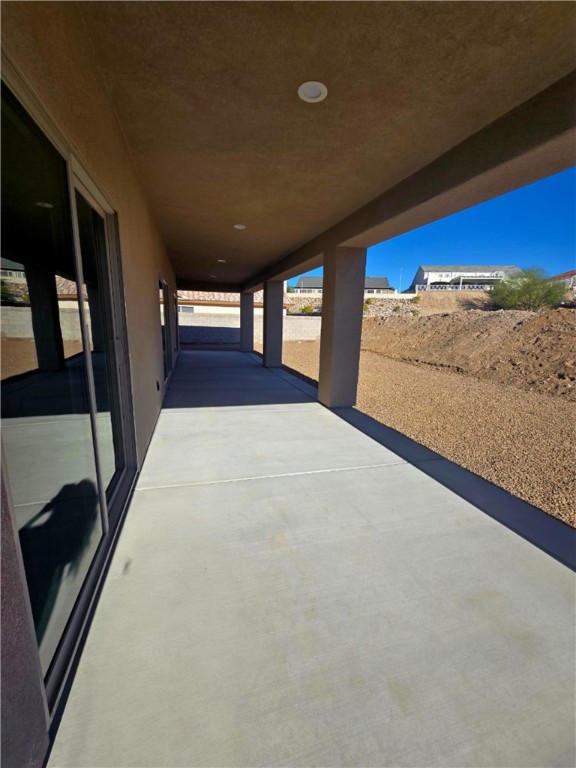 2561 North Ridge Avenue Bullhead City, AZ 86429 - Photo 17 of 17 Rear Patio