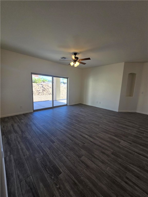 2561 North Ridge Avenue Bullhead City, AZ 86429 - Photo 5 of 17 Great Room