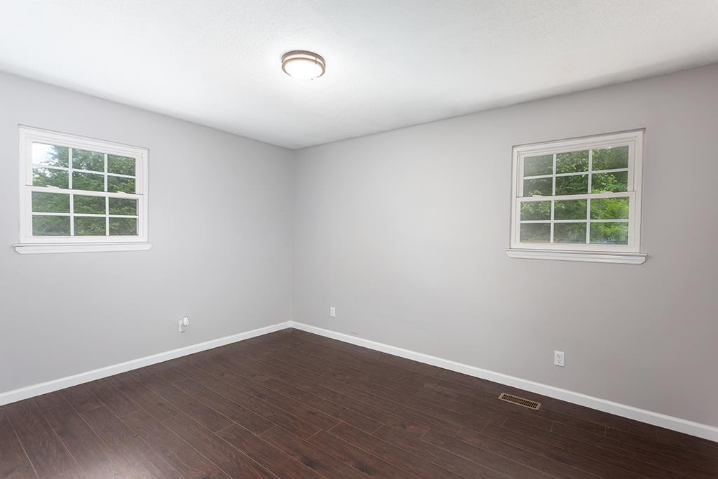 476 Corvin Road Northeast Cleveland, TN 37323 - Photo 8 of 17 Gallery Image 8
