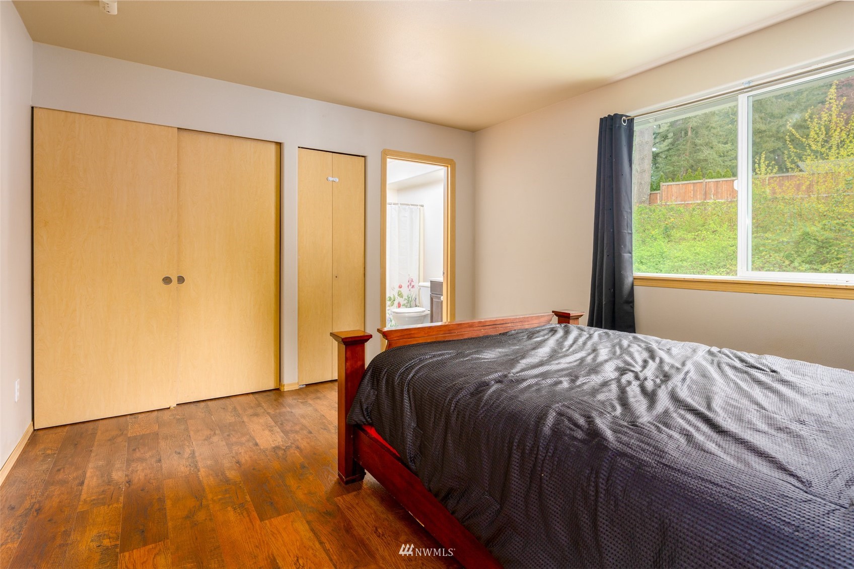 1220 196th Place Southeast Bothell, WA 98012 - Photo 11 of 26 Gallery Image 11