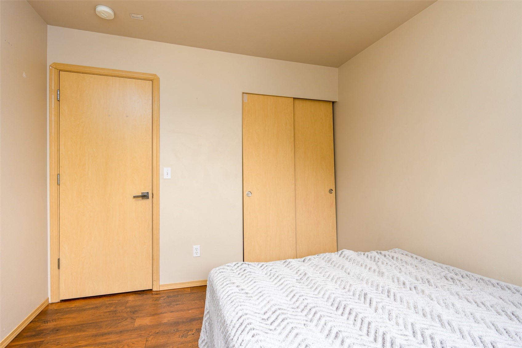1220 196th Place Southeast Bothell, WA 98012 - Photo 14 of 26 Gallery Image 14