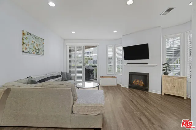 $599,000 | 10401 Garden Grove Boulevard, Unit 44, Garden Grove, CA 92843