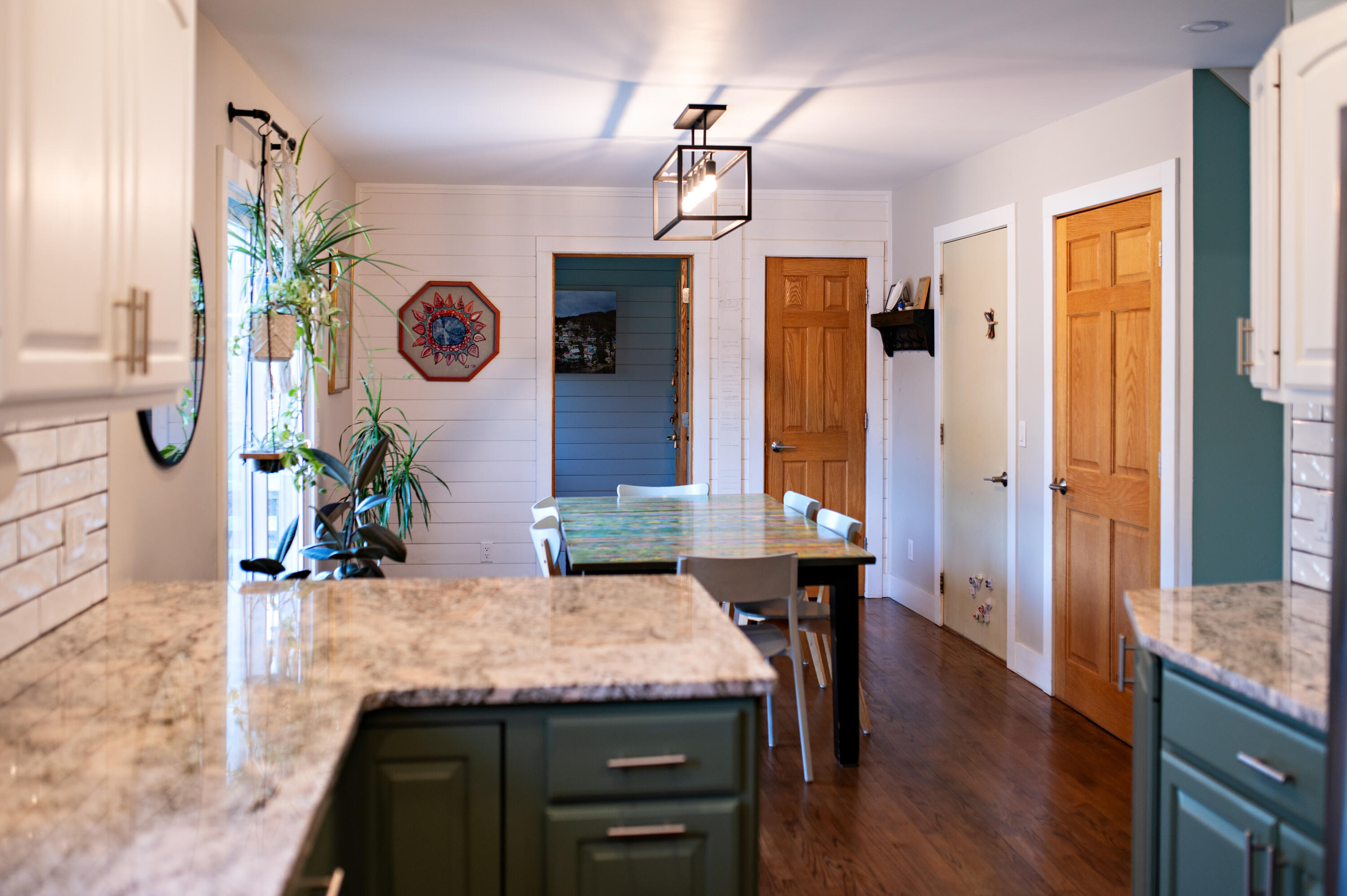 930 Tamarack Street Manistee, MI 49660 - Photo 7 of 56 kitchen-dining08
