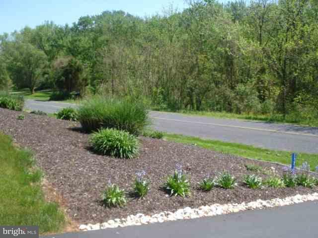 1355 Old Quaker Road Etters, PA 17319 - Photo 13 of 15 Gallery Image 13