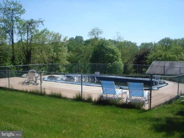 1355 Old Quaker Road Etters, PA 17319 - Photo 10 of 15 Gallery Image 10