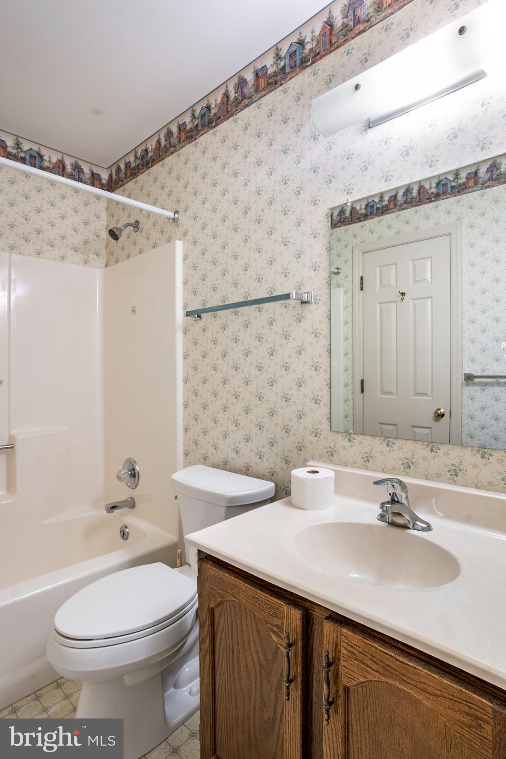325 Coventry Lane Lititz, PA 17543 - Photo 36 of 47 Gallery Image 36