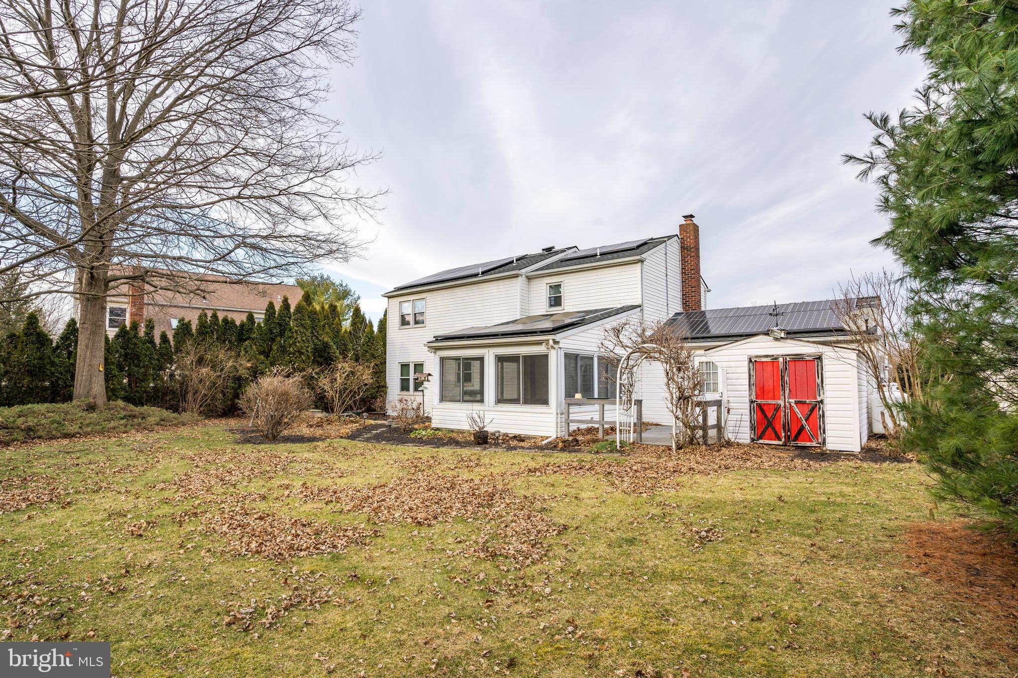 325 Coventry Lane Lititz, PA 17543 - Photo 8 of 47 Gallery Image 8