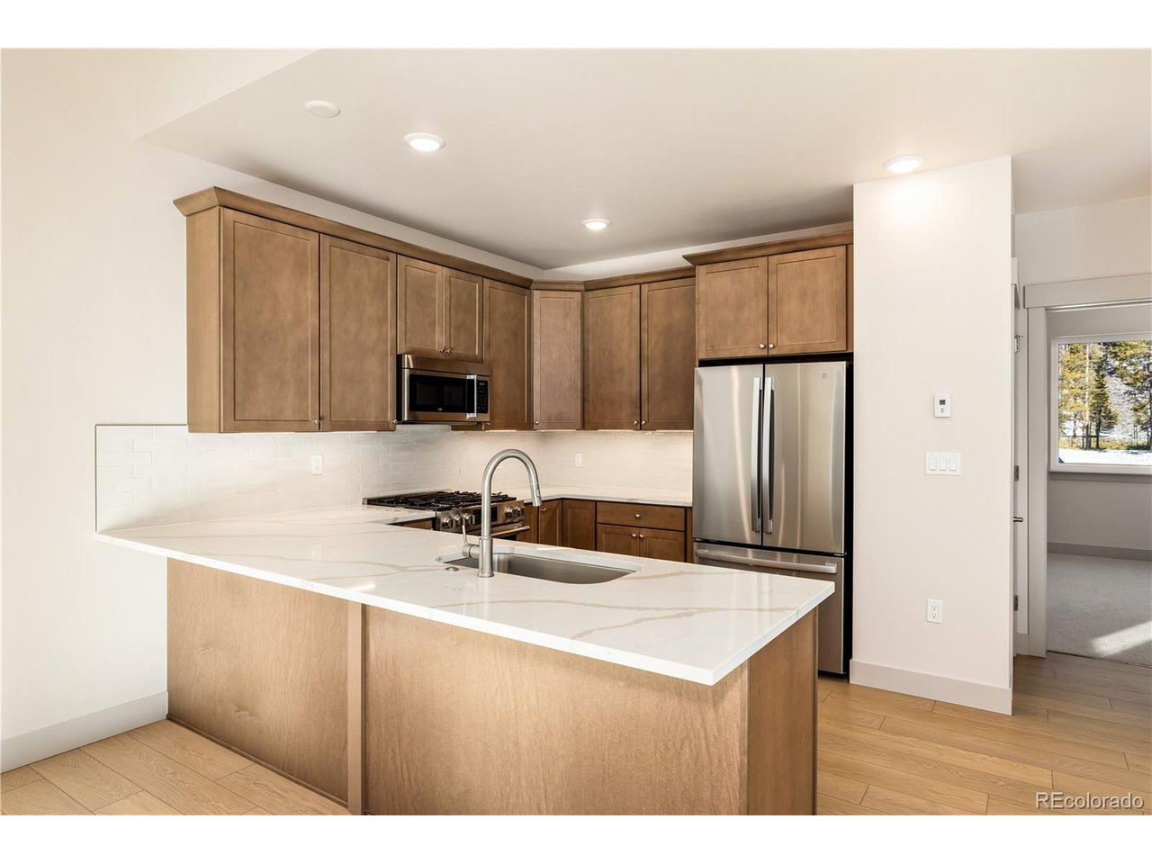 628 Montezuma Road, Unit 1 Keystone, CO 80435 - Photo 7 of 29 Kitchen