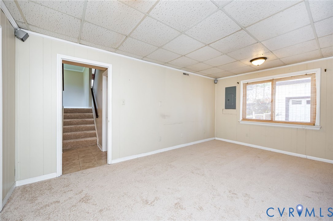 201 Monath Road Chesterfield, VA 23236 - Photo 9 of 30 an empty room with windows