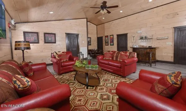 $3,400,000 | 1481 Sleepy Valley Lane, Sevierville, TN 37876