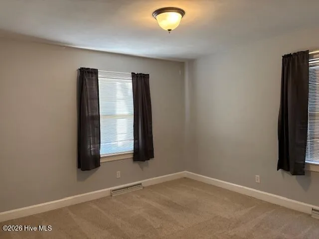 $1,800 | 207 East Carolina Street, Fremont, NC 27830