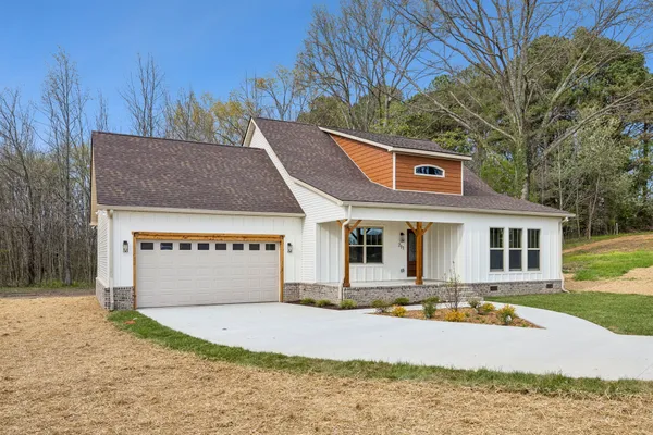 $549,900 | 211 Majestic Drive, Decherd, TN 37324