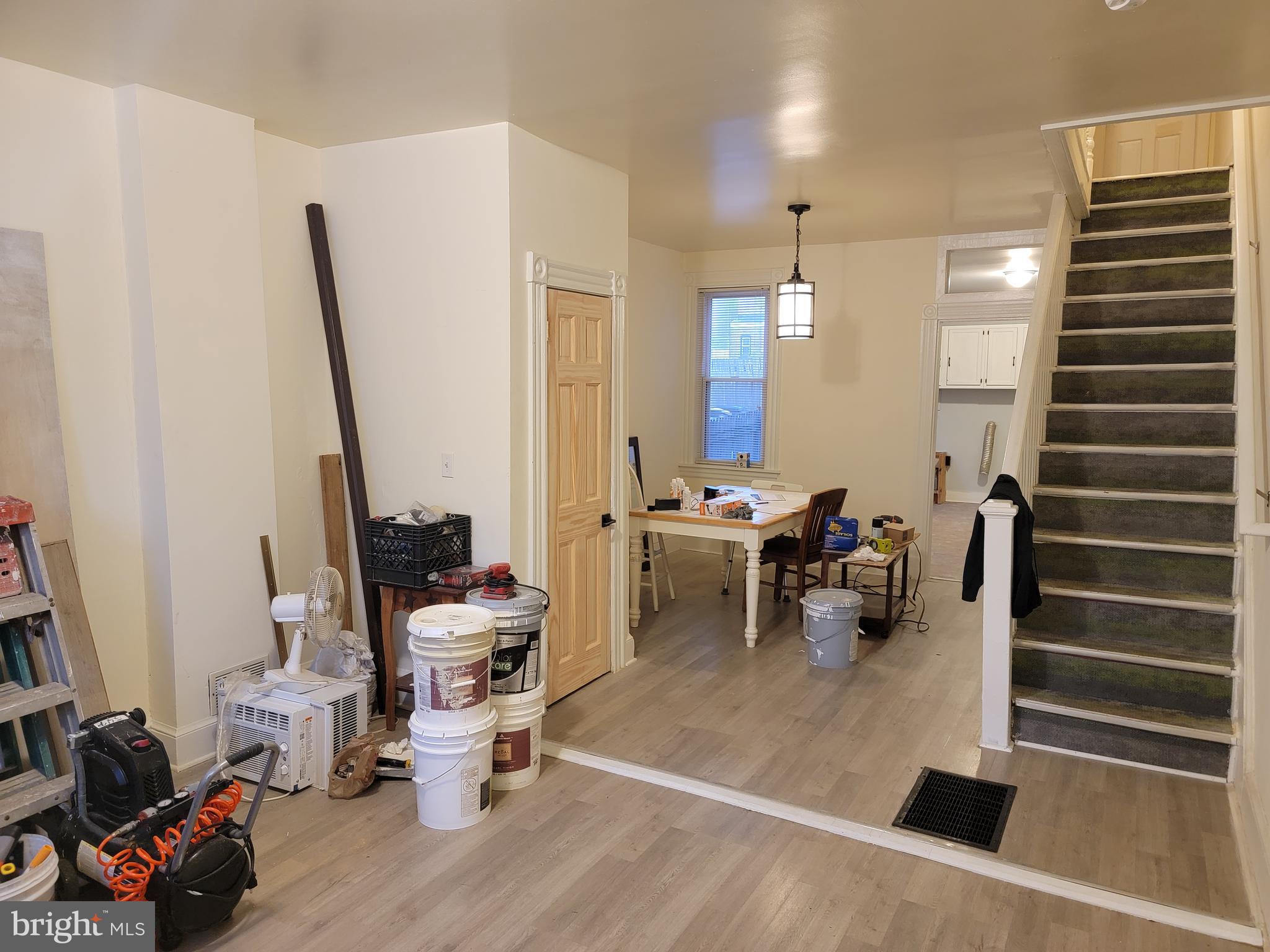 529 Locust Street Lancaster, PA 17602 - Photo 5 of 15