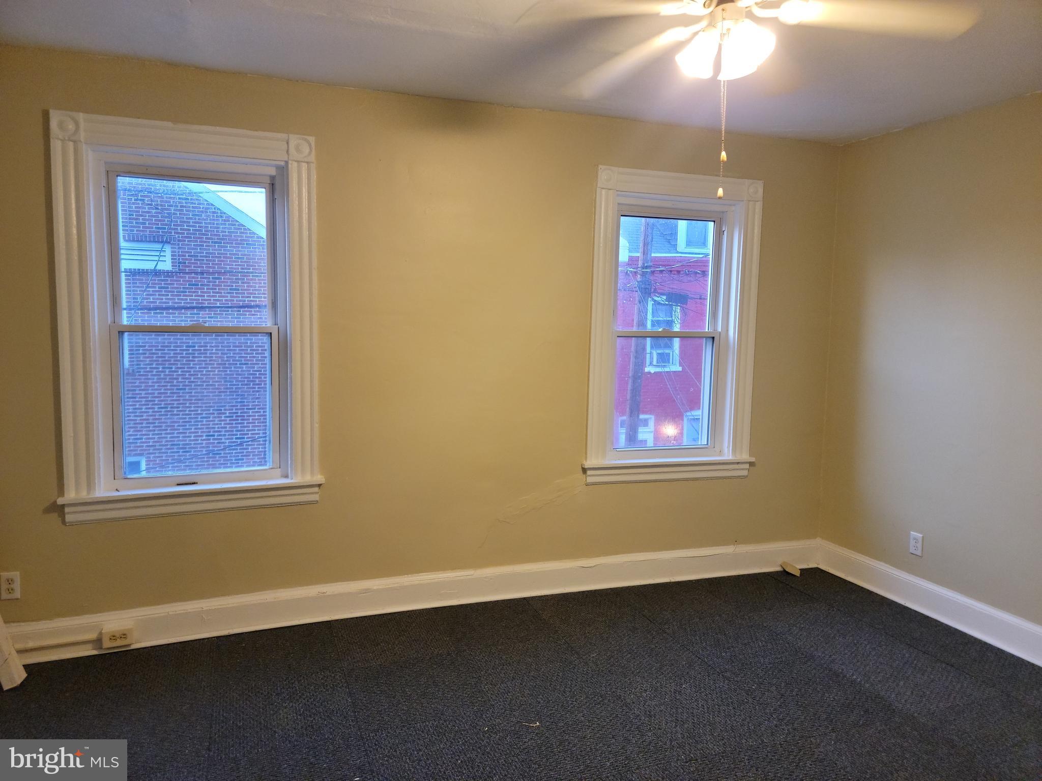 529 Locust Street Lancaster, PA 17602 - Photo 9 of 15