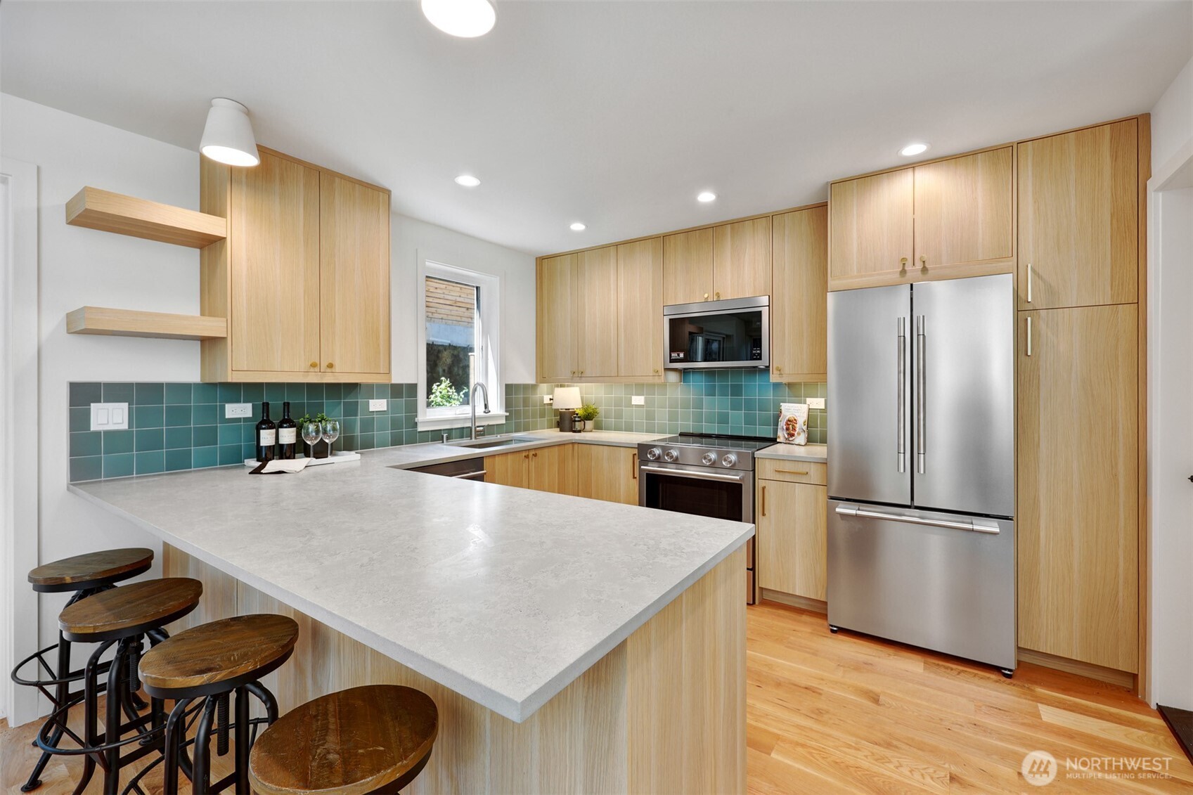709 North 65th Street Seattle, WA 98103 - Photo 14 of 38 Gallery Image 14