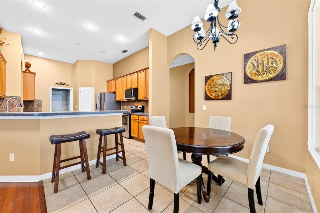 13537 Kitty Fork Road Orlando, FL 32828 - Photo 7 of 40