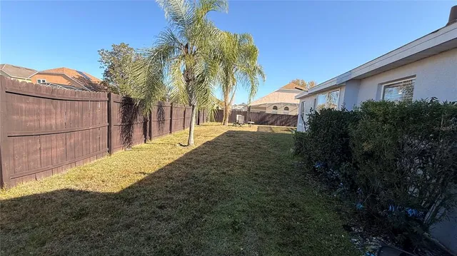 $2,300 | 605 Rochester Loop, Davenport, FL 33897