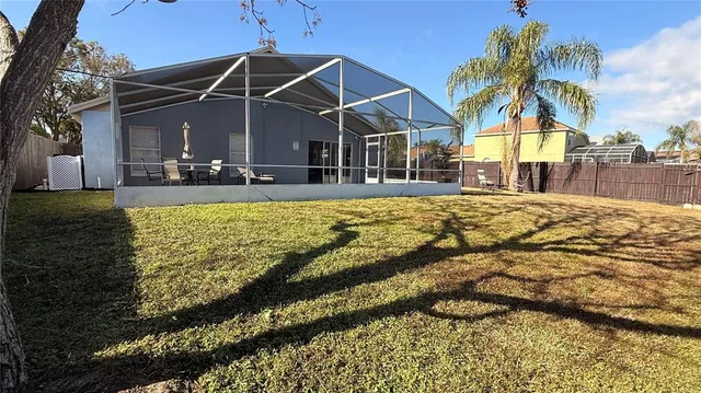 $2,300 | 605 Rochester Loop, Davenport, FL 33897