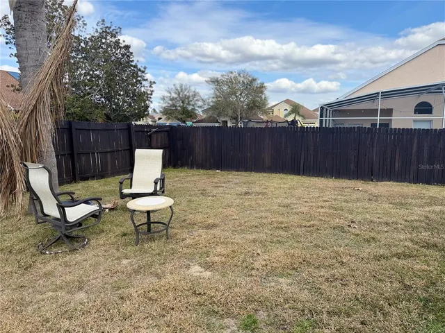 $2,300 | 605 Rochester Loop, Davenport, FL 33897