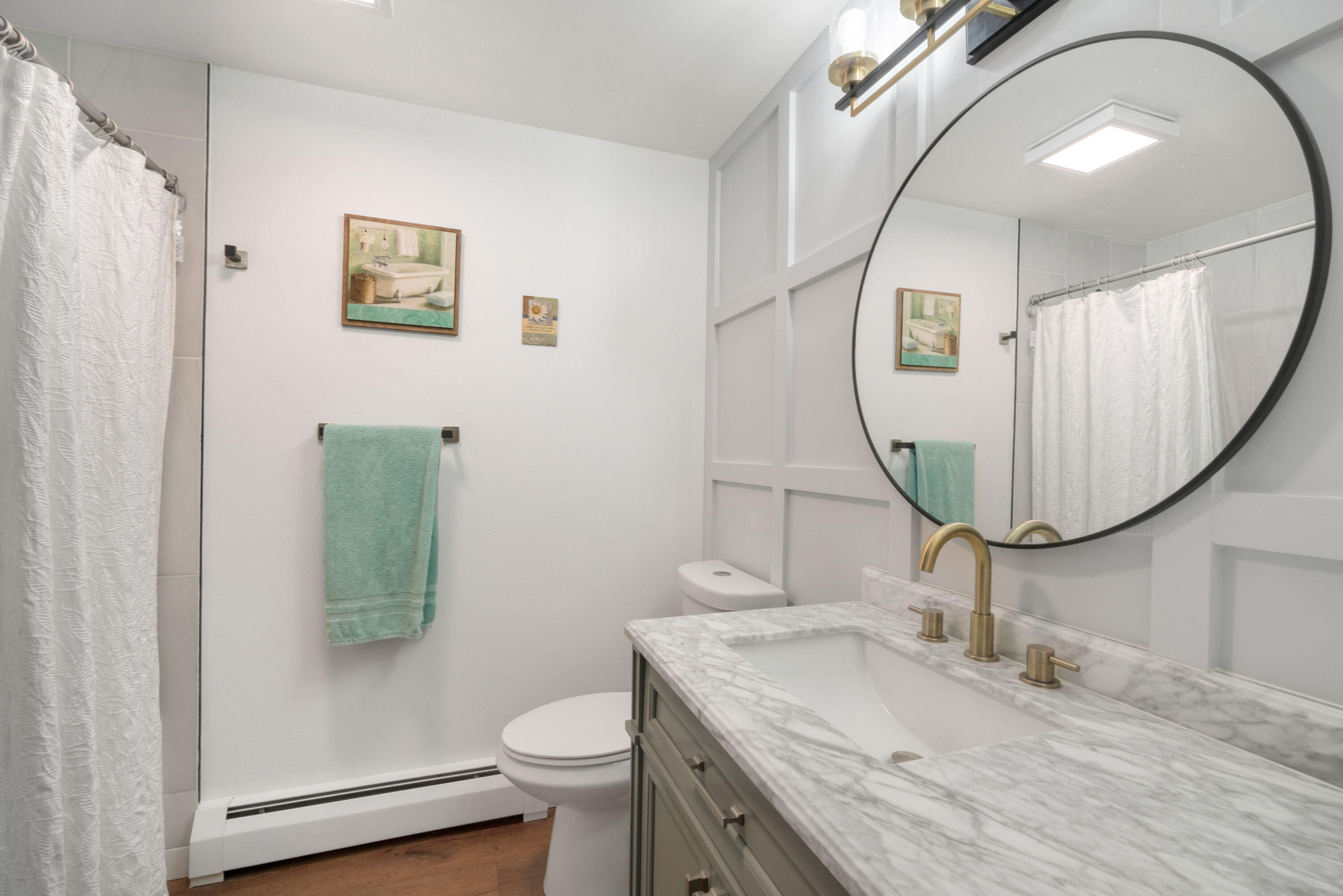 2997 Smith Lake Road Barton, WI 53090 - Photo 16 of 30 Full Bath