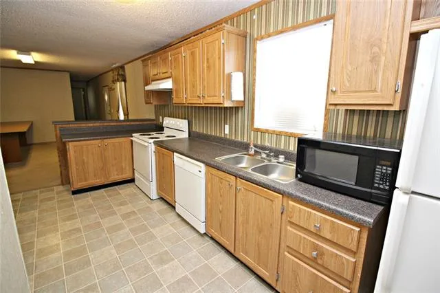 $1,800 | 10856 Highway 23, Belle Chasse, LA 70037