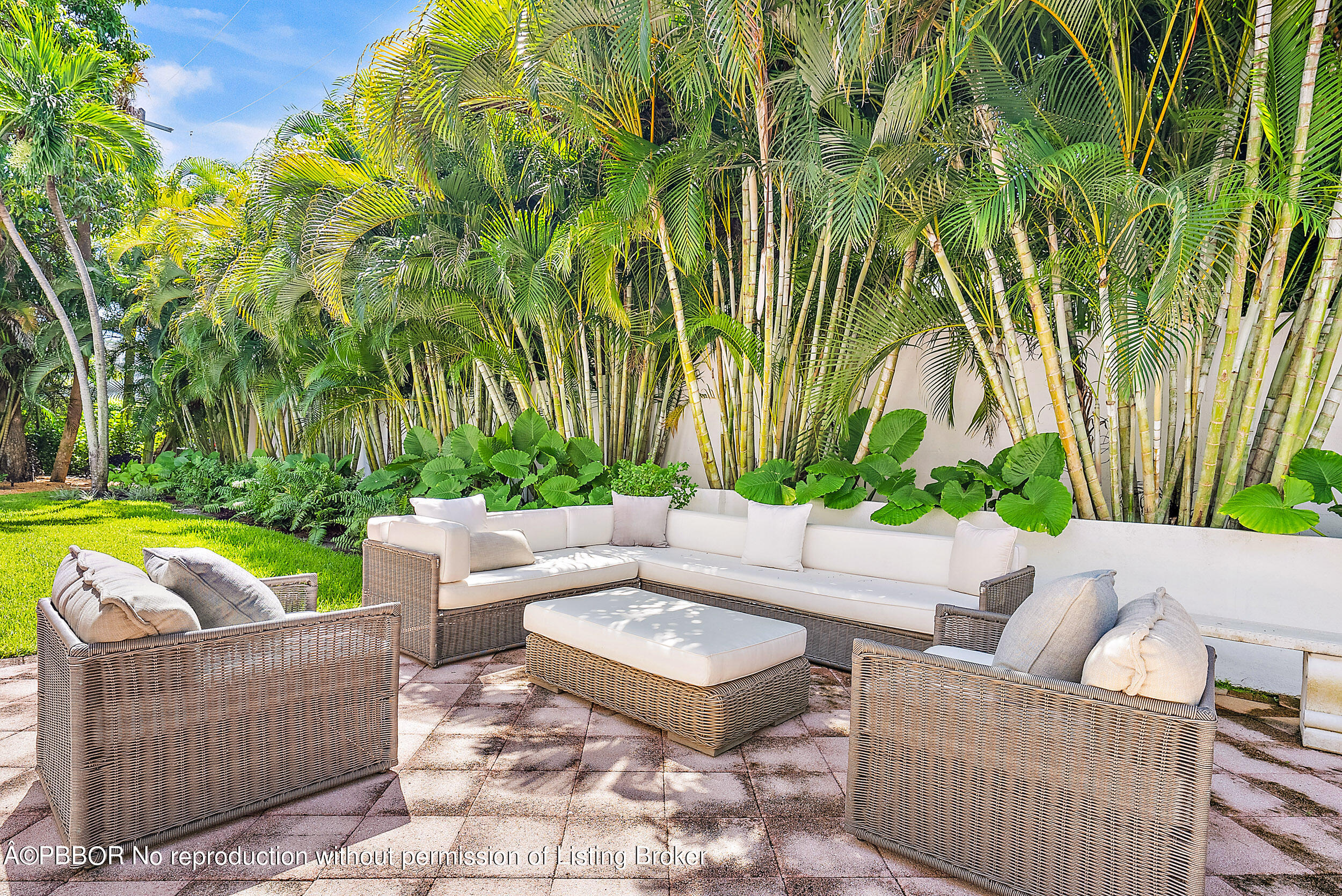 220 Atlantic Avenue, Unit 3 Palm Beach, FL 33480 - Photo 25 of 36 swimming pool with outdoor seating and green space