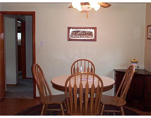 183 William Circle McKees Rocks, PA 15136 - Photo 4 of 10 Dining Room.