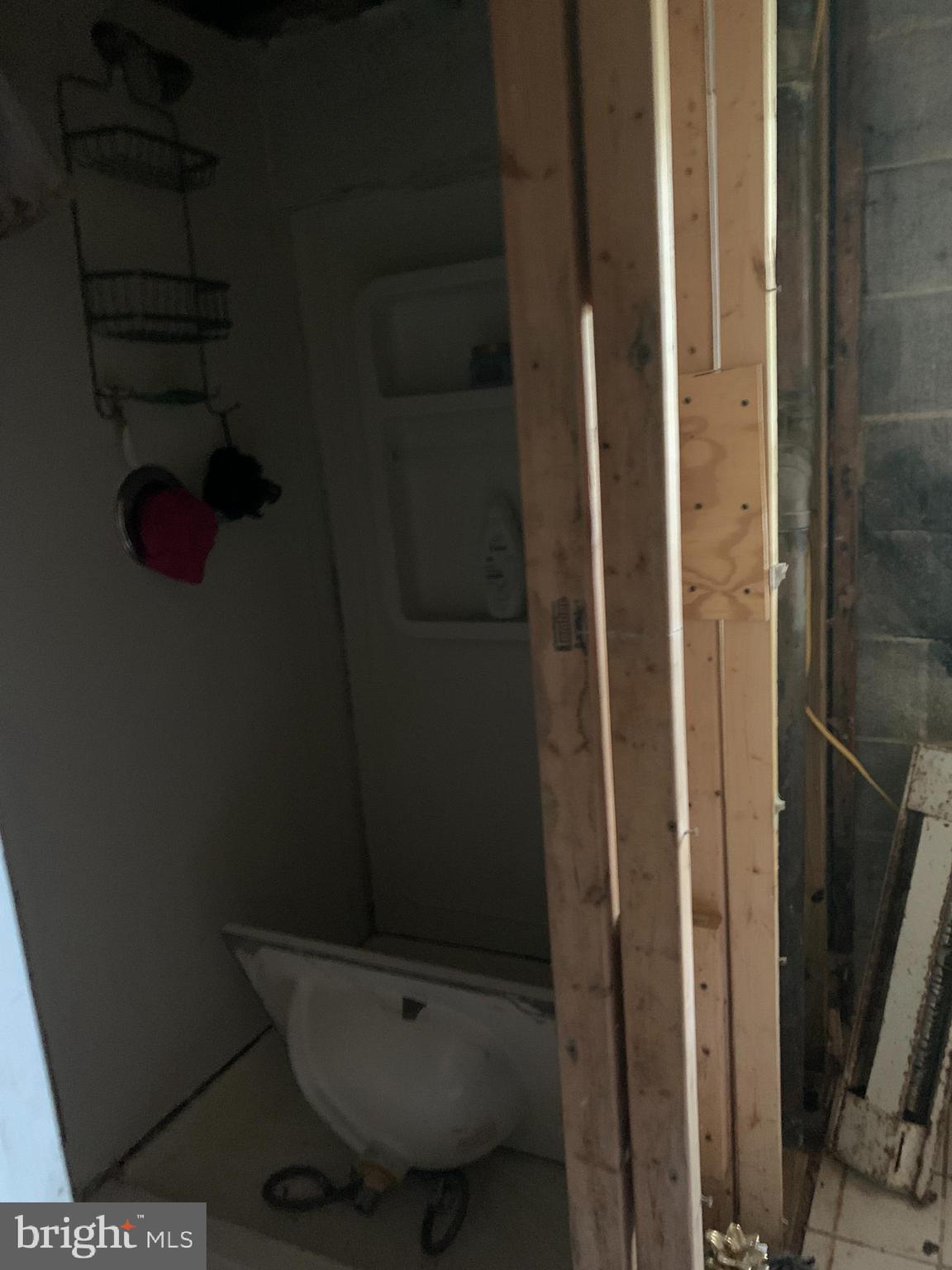 1306 Wingate Avenue Reading, PA 19607 - Photo 23 of 33