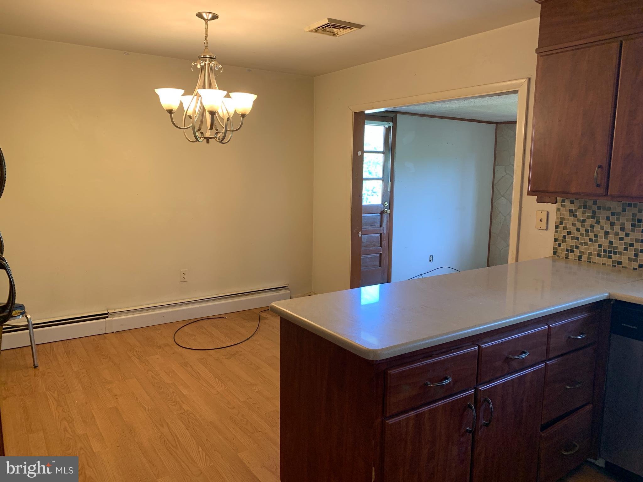 1306 Wingate Avenue Reading, PA 19607 - Photo 7 of 33 Kitchen/Dining Combo