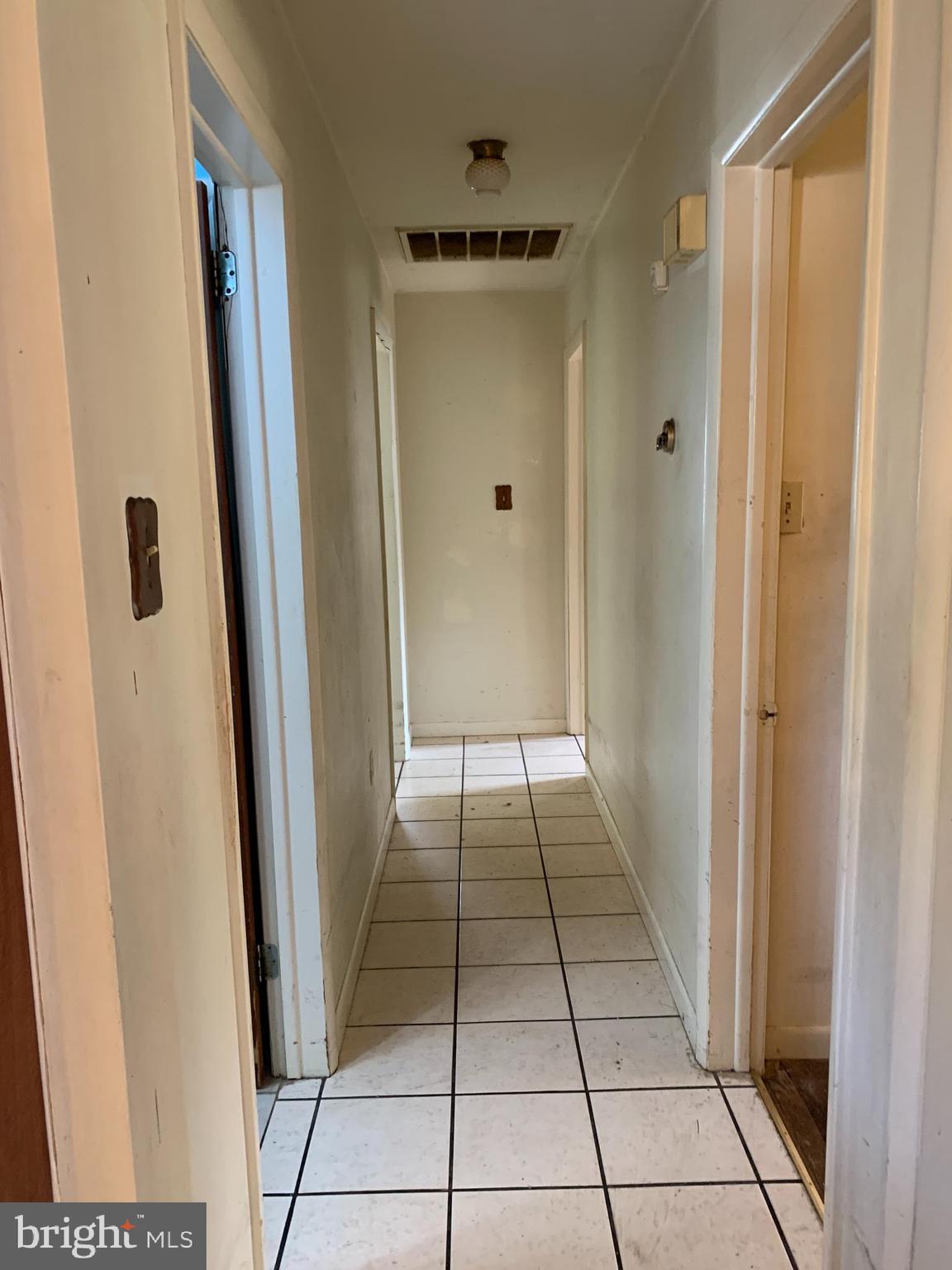 1306 Wingate Avenue Reading, PA 19607 - Photo 10 of 33