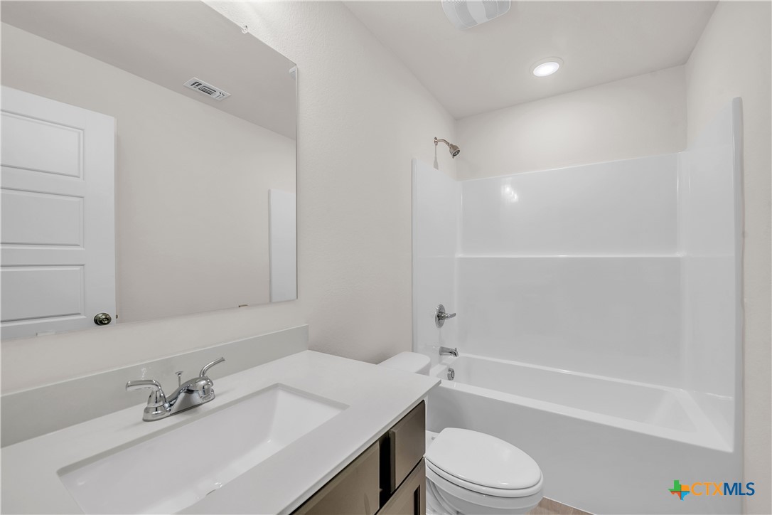 414 University Avenue Troy, TX 76579 - Photo 8 of 30