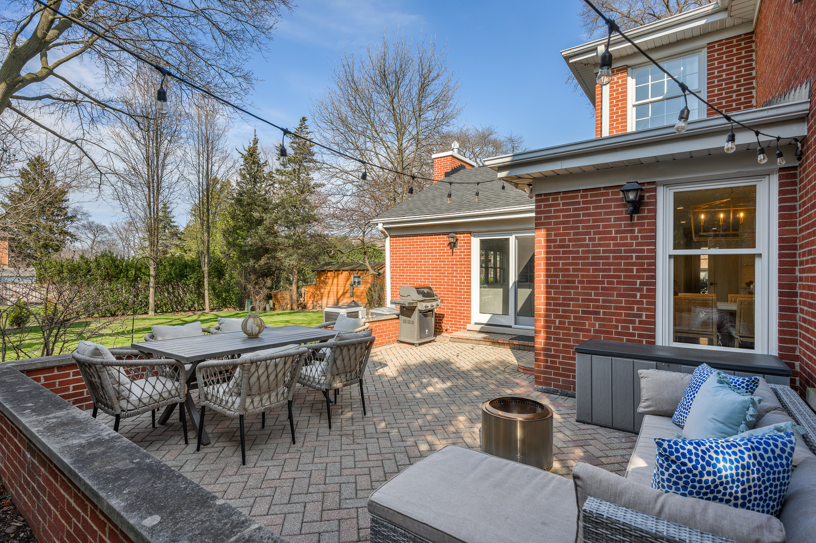 2200 Swainwood Drive Glenview, IL 60025 - Photo 27 of 31 a view of a patio with a table and chairs