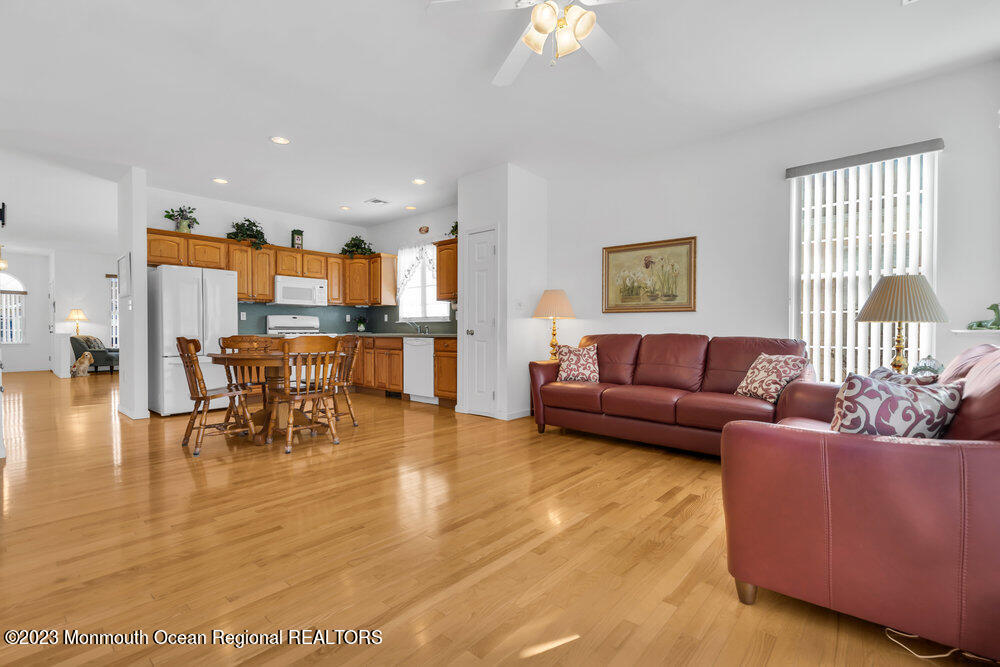 9 Shelley Road Brick, NJ 08724 - Photo 21 of 37 dsc01579