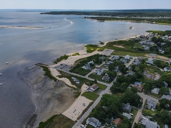 75 Shore Avenue Wareham, MA 02571 - Photo 12 of 38 Gallery Image 12