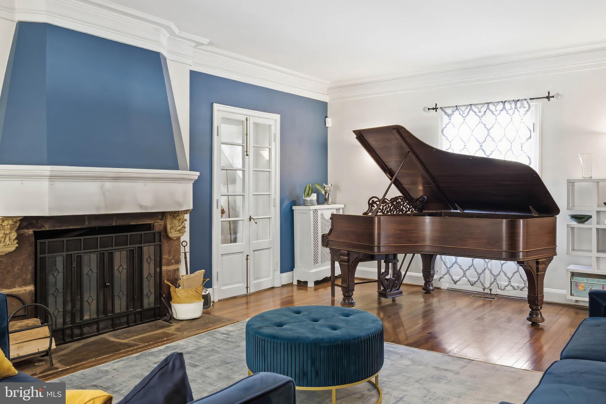 3609 Greenway Baltimore, MD 21218 - Photo 12 of 25