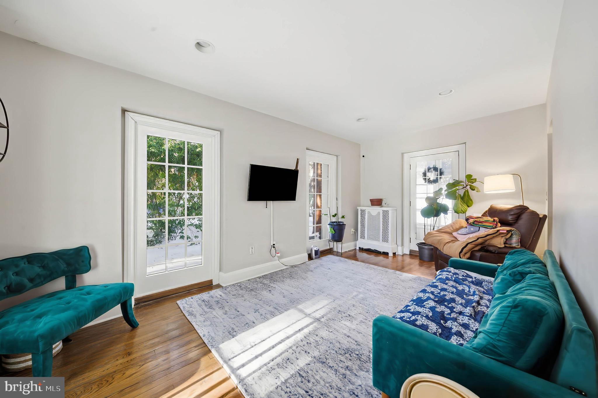 3609 Greenway Baltimore, MD 21218 - Photo 14 of 25