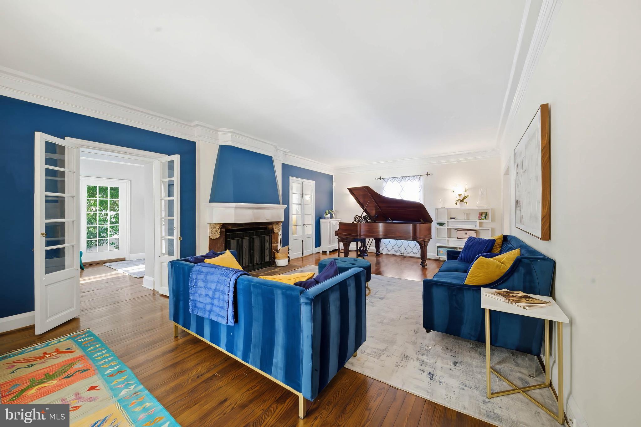 3609 Greenway Baltimore, MD 21218 - Photo 3 of 25