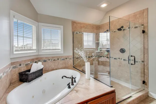 $999,700 | 2505 Brookstone Court, Aurora, IL 60502