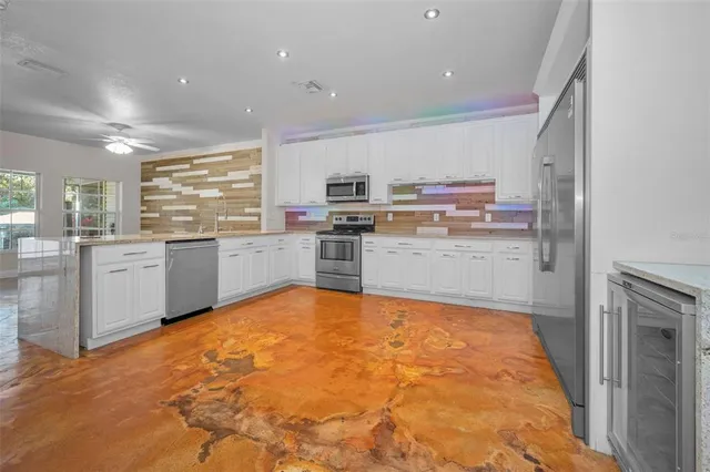 $3,000 | 929 Woodbridge Court, Safety Harbor, FL 34695