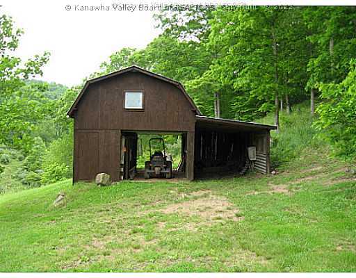 202 Hollister Road Griffithsville, WV 25521 - Photo 3 of 16 Exterior Front.