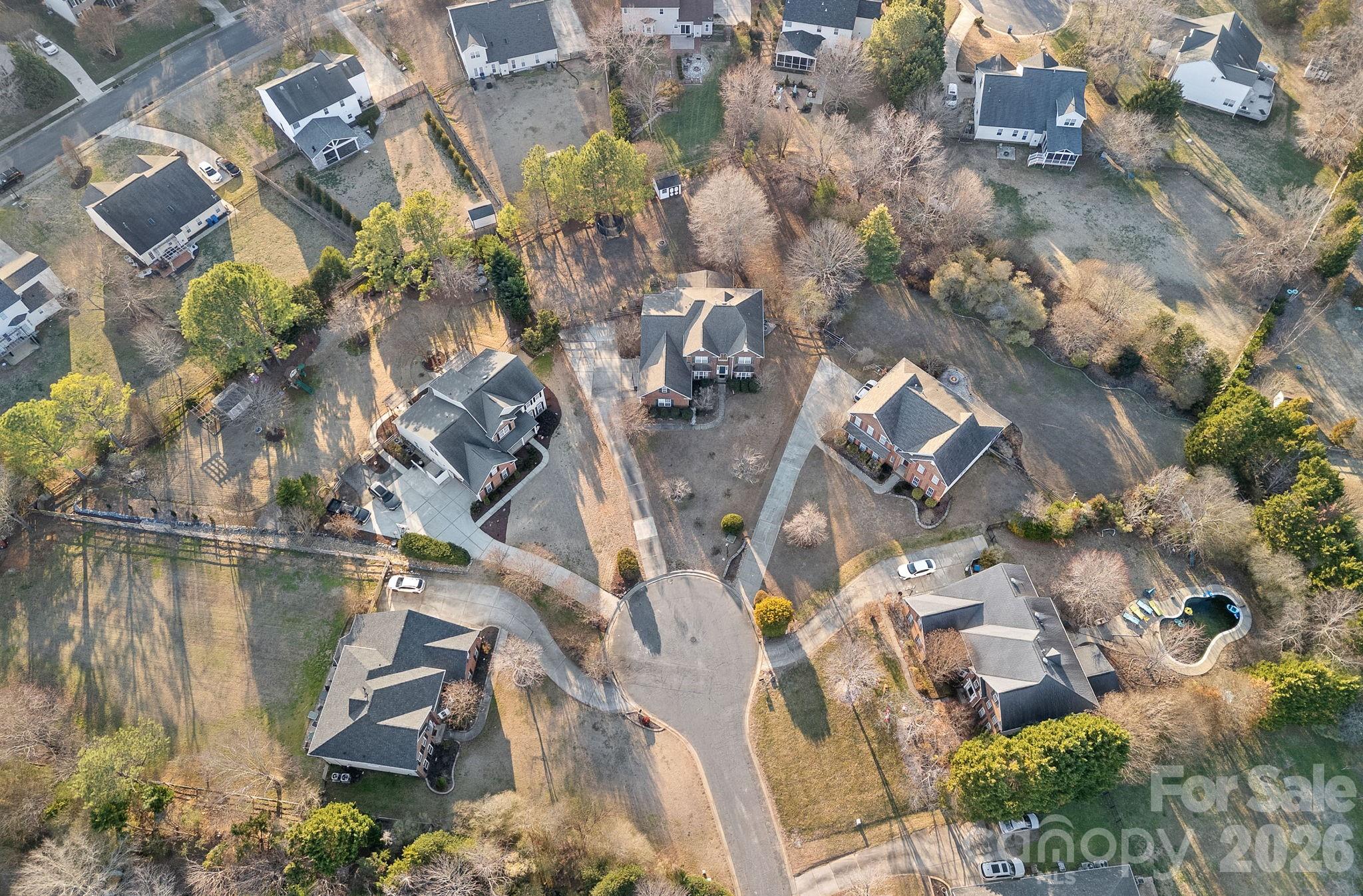 6110 Flowergate Lane Waxhaw, NC 28173 - Photo 37 of 39 an aerial view of residential houses with outdoor space