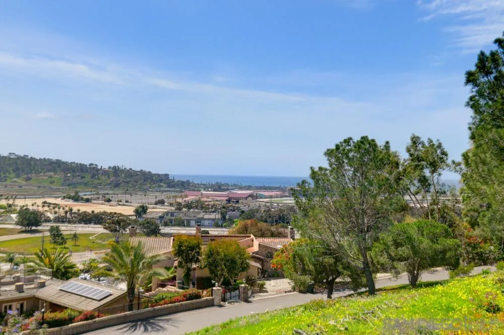 0 Jeffrey Road Del Mar, CA 92014 - Photo 10 of 15 a view of a lake with a city