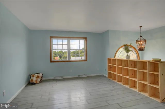 $295,000 | 10119 Cardinal Drive, Orrstown, PA 17244