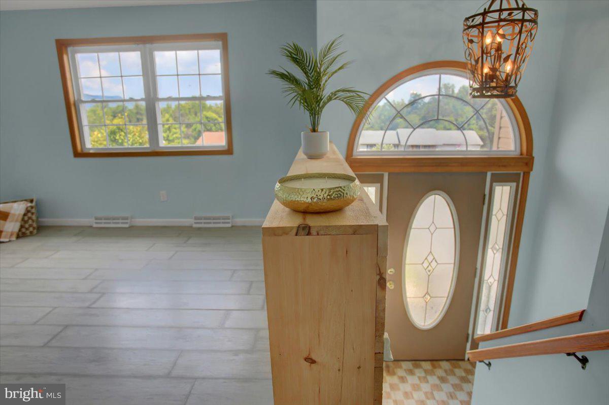 10119 Cardinal Drive Orrstown, PA 17244 - Photo 14 of 39